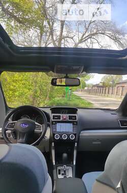 Позашляховик / Кросовер Subaru Forester 2015 в Чернігові