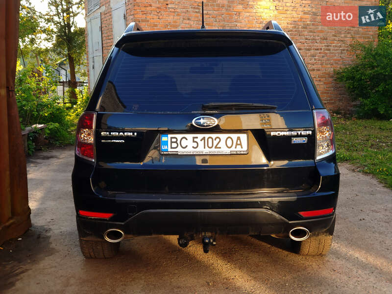 Внедорожник / Кроссовер Subaru Forester 2010 в Сокале