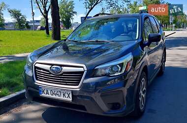 Позашляховик / Кросовер Subaru Forester 2019 в Києві