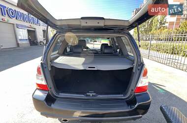 Внедорожник / Кроссовер Subaru Forester 2006 в Киеве