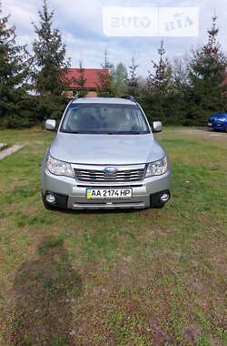 Позашляховик / Кросовер Subaru Forester 2008 в Києві