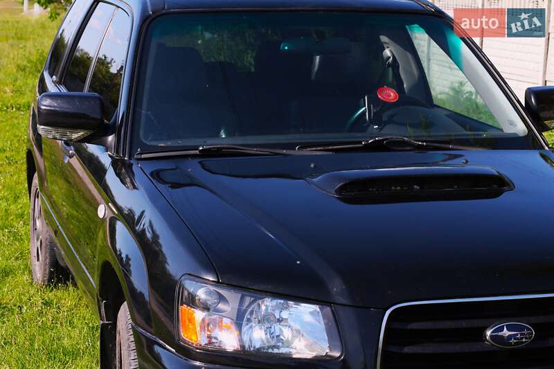Внедорожник / Кроссовер Subaru Forester 2004 в Киеве