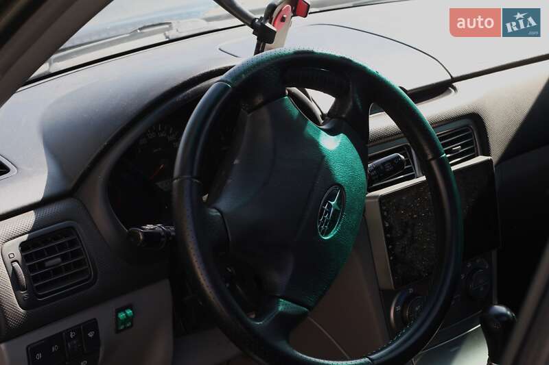 Внедорожник / Кроссовер Subaru Forester 2004 в Киеве