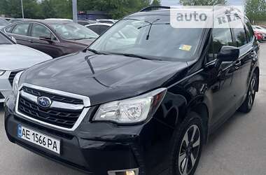 Внедорожник / Кроссовер Subaru Forester 2017 в Днепре