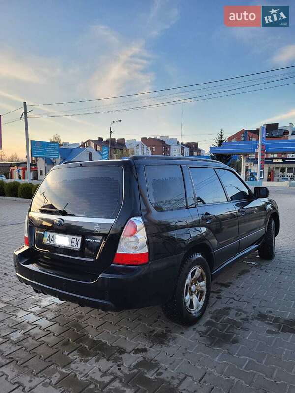 Внедорожник / Кроссовер Subaru Forester 2007 в Киеве