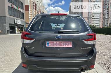 Внедорожник / Кроссовер Subaru Forester 2023 в Киеве