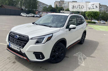 Позашляховик / Кросовер Subaru Forester 2022 в Києві