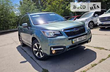 Позашляховик / Кросовер Subaru Forester 2017 в Дніпрі