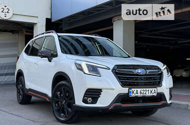 Внедорожник / Кроссовер Subaru Forester 2023 в Киеве