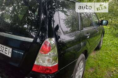 Позашляховик / Кросовер Subaru Forester 2006 в Радехові