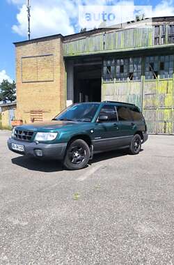 Позашляховик / Кросовер Subaru Forester 1999 в Києві