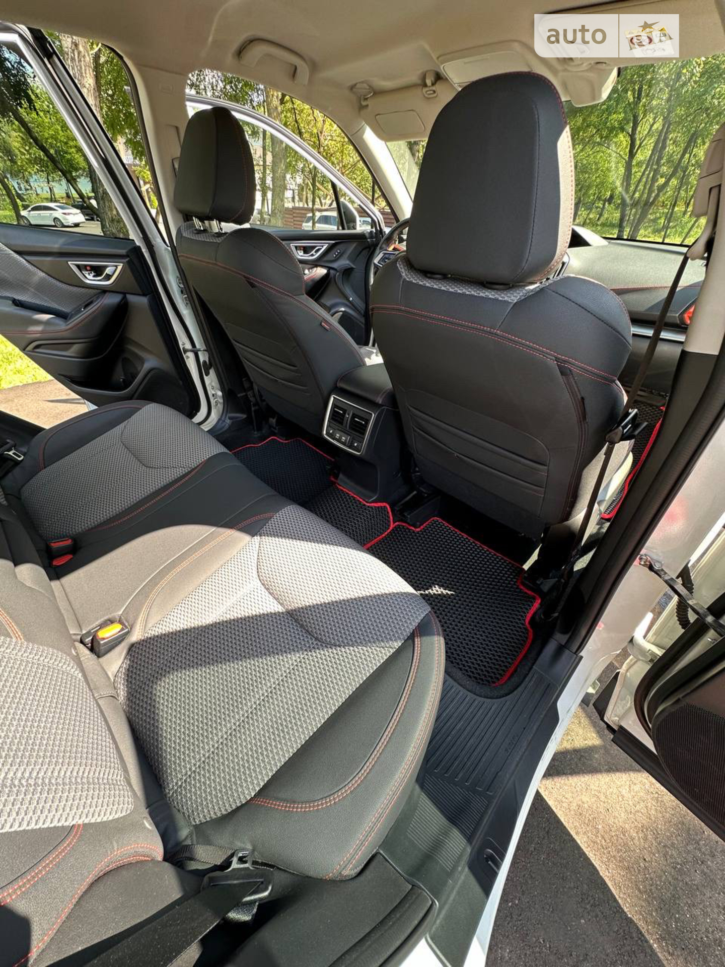 2021 Subaru Forester - мініатюра 26
