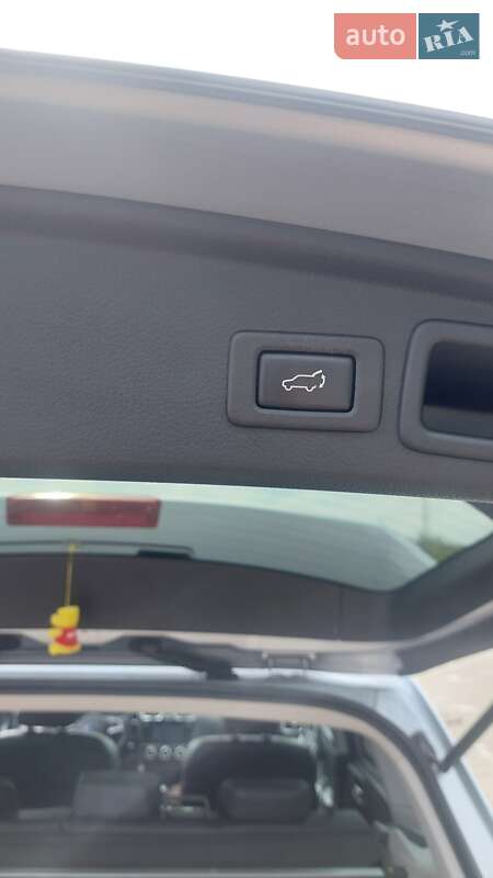 Внедорожник / Кроссовер Subaru Forester 2017 в Черновцах