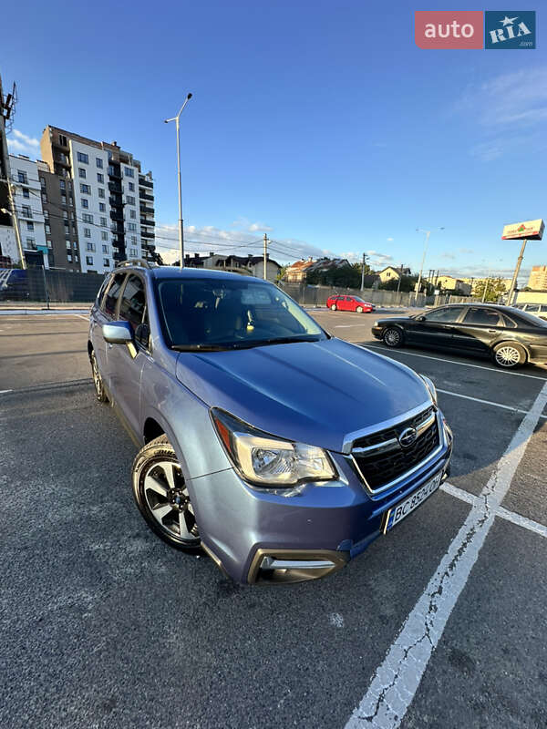 Внедорожник / Кроссовер Subaru Forester 2016 в Львове