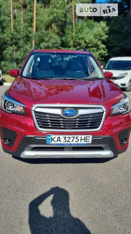 Внедорожник / Кроссовер Subaru Forester 2020 в Киеве