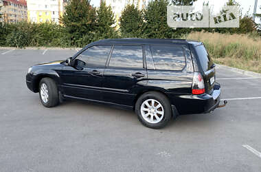 Позашляховик / Кросовер Subaru Forester 2006 в Києві