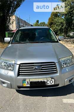 Внедорожник / Кроссовер Subaru Forester 2006 в Ирпене