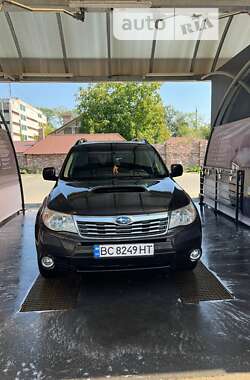 Позашляховик / Кросовер Subaru Forester 2009 в Львові