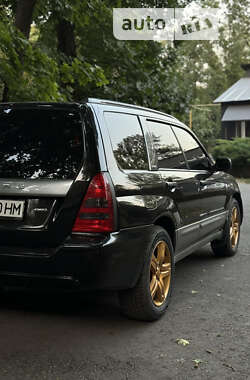 Внедорожник / Кроссовер Subaru Forester 2004 в Киеве