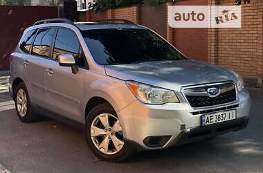 Внедорожник / Кроссовер Subaru Forester 2014 в Днепре