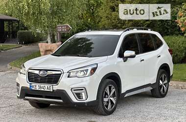 Позашляховик / Кросовер Subaru Forester 2019 в Дніпрі