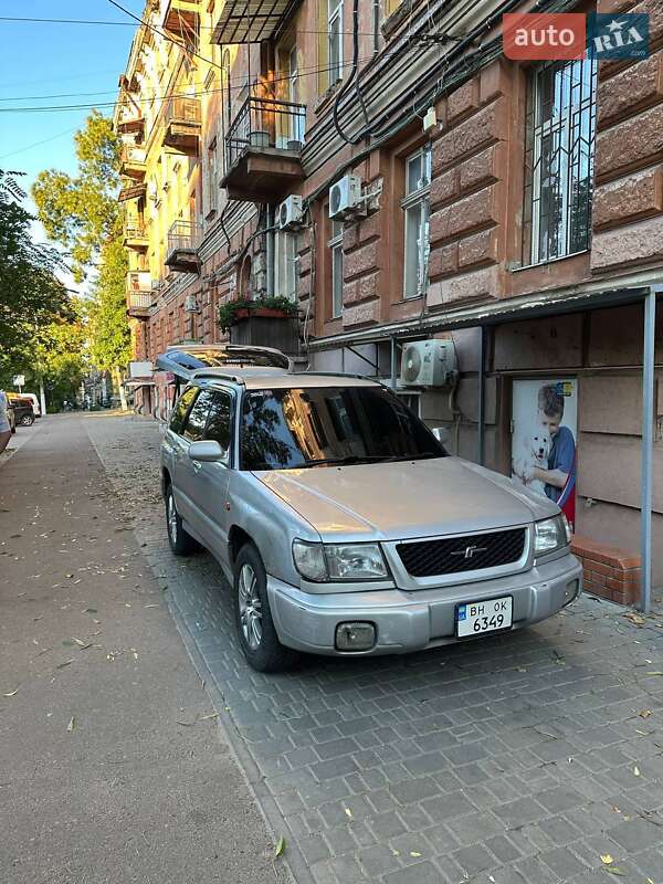 Внедорожник / Кроссовер Subaru Forester 1999 в Одессе