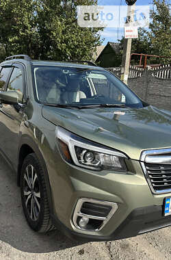 Внедорожник / Кроссовер Subaru Forester 2019 в Днепре