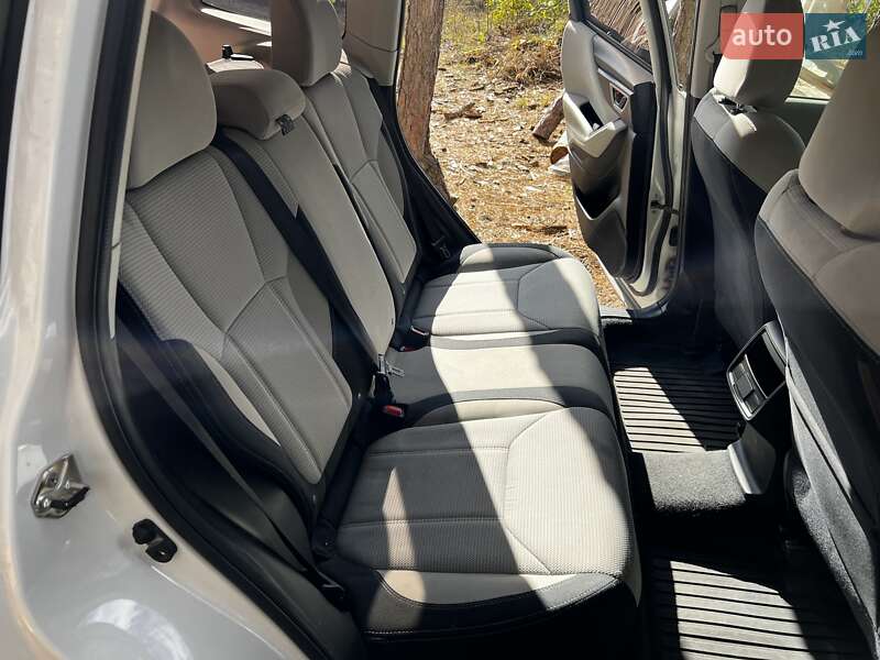 Внедорожник / Кроссовер Subaru Forester 2018 в Киеве