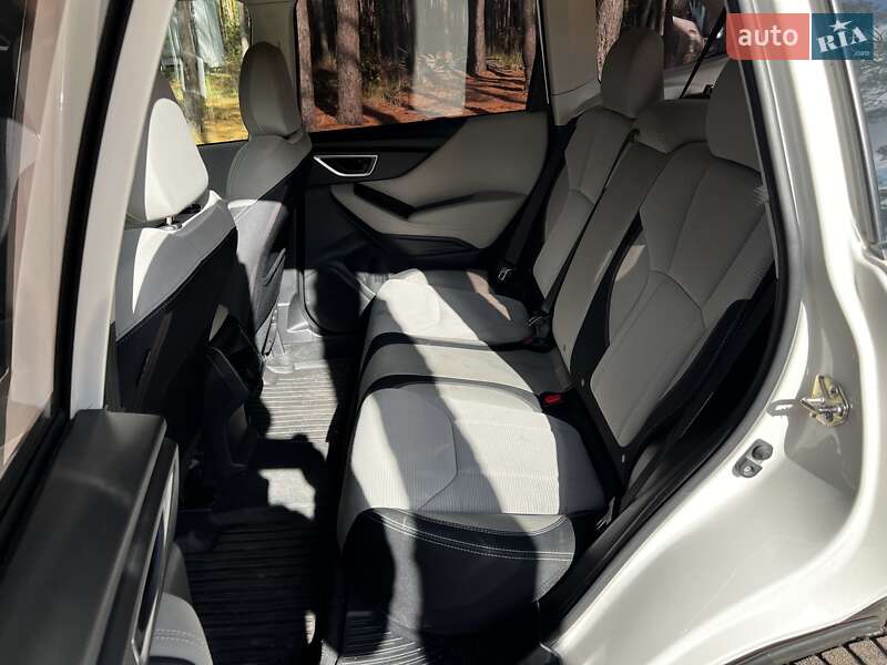 Внедорожник / Кроссовер Subaru Forester 2018 в Киеве