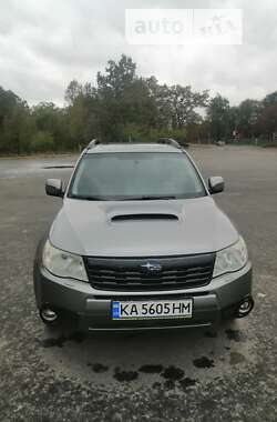 Позашляховик / Кросовер Subaru Forester 2010 в Малині