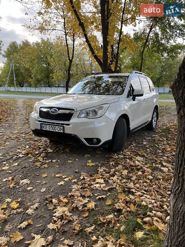 Внедорожник / Кроссовер Subaru Forester 2014 в Новомосковске