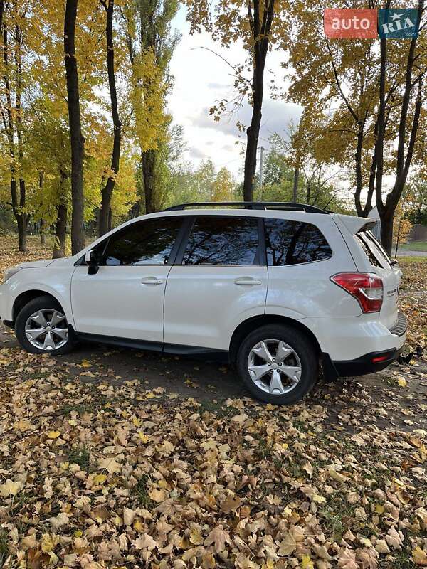 Внедорожник / Кроссовер Subaru Forester 2014 в Новомосковске