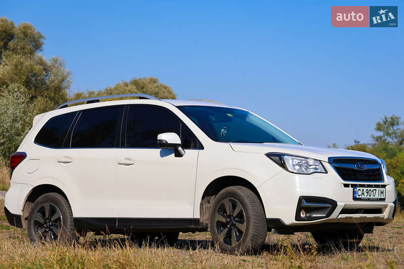 Позашляховик / Кросовер Subaru Forester 2016 в Звенигородці