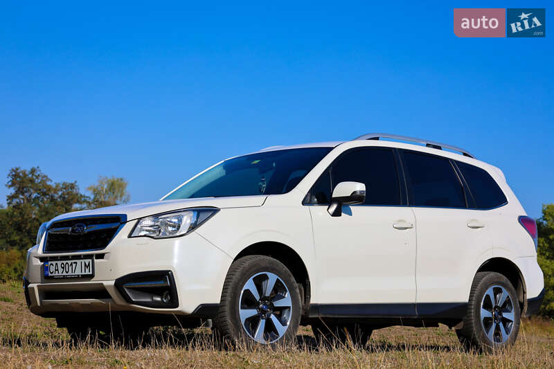 Позашляховик / Кросовер Subaru Forester 2016 в Звенигородці