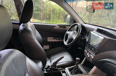 Внедорожник / Кроссовер Subaru Forester 2010 в Ужгороде