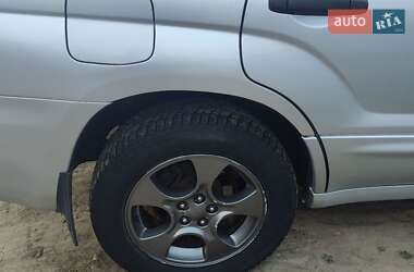 Внедорожник / Кроссовер Subaru Forester 2003 в 