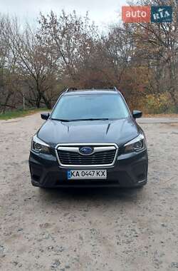 Внедорожник / Кроссовер Subaru Forester 2019 в Киеве