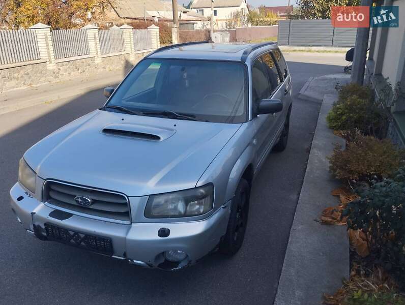 Внедорожник / Кроссовер Subaru Forester 2004 в Киеве