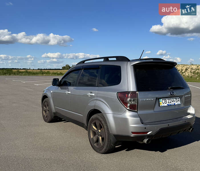 Позашляховик / Кросовер Subaru Forester 2008 в Чернігові