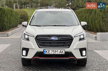 Внедорожник / Кроссовер Subaru Forester 2022 в Днепре