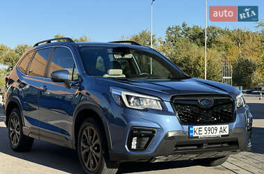 Позашляховик / Кросовер Subaru Forester 2021 в Дніпрі