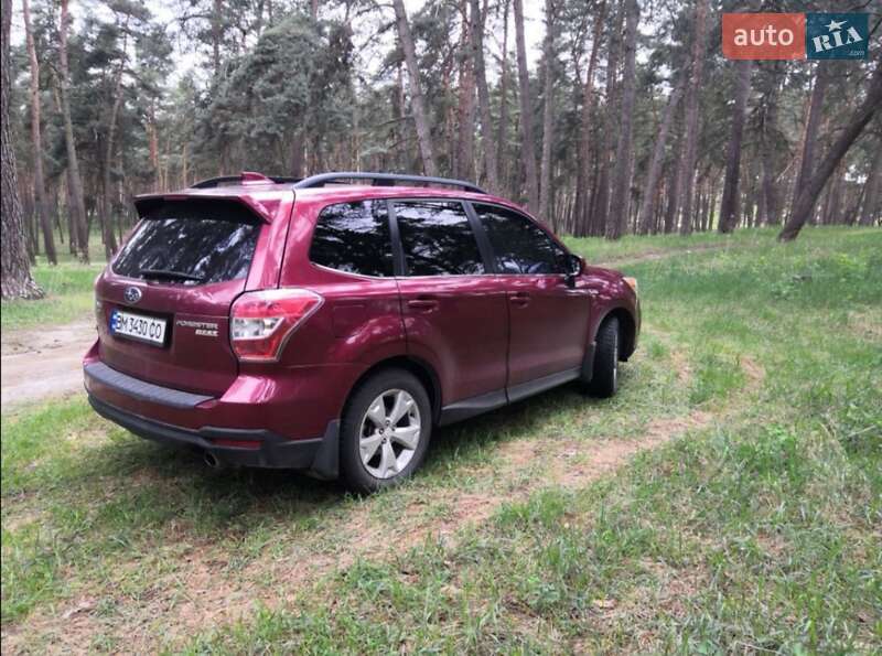 Внедорожник / Кроссовер Subaru Forester 2015 в Сумах