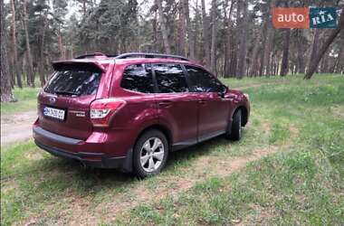 Внедорожник / Кроссовер Subaru Forester 2015 в 