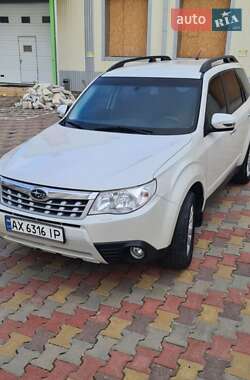 Позашляховик / Кросовер Subaru Forester 2012 в Харкові