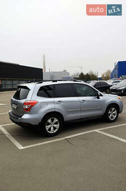 Позашляховик / Кросовер Subaru Forester 2014 в Львові