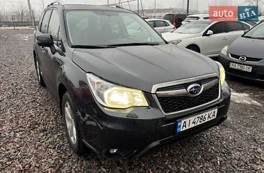 Позашляховик / Кросовер Subaru Forester 2015 в Києві