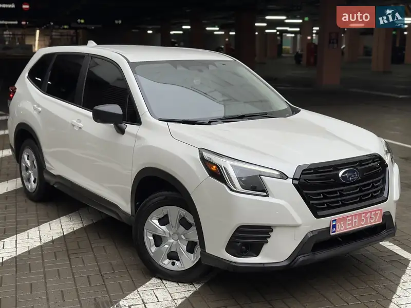 Позашляховик / Кросовер Subaru Forester 2023 в 