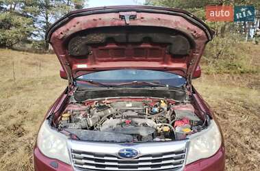Внедорожник / Кроссовер Subaru Forester 2008 в 