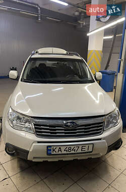 Позашляховик / Кросовер Subaru Forester 2008 в Києві