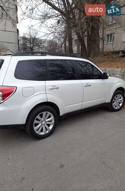 Внедорожник / Кроссовер Subaru Forester 2012 в Харькове